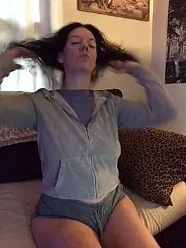 SidneyRaee online show from October 2025 06:41:02 PM