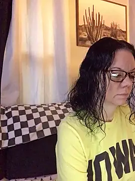 SidneyRaee online show from November 2025 03:01:02 PM