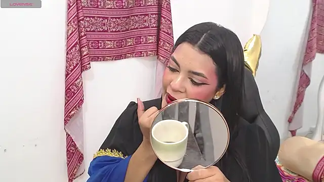 lakshmiraniii online show from October 2025 11:58:02 AM