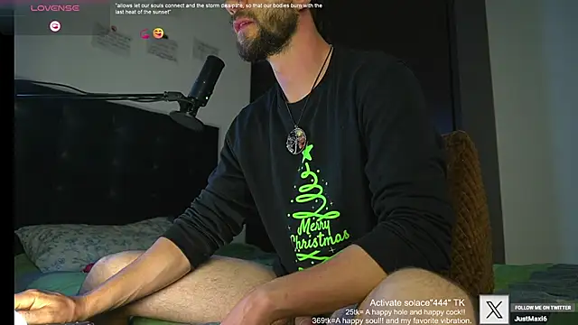 just maxii online show from March 2025 11:12:02 PM