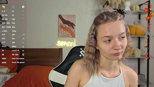 Snapshot of IdaValenti chatting on November 2025 11:05:01 PM IdaValenti online show from November 2025 11:05:01 PM