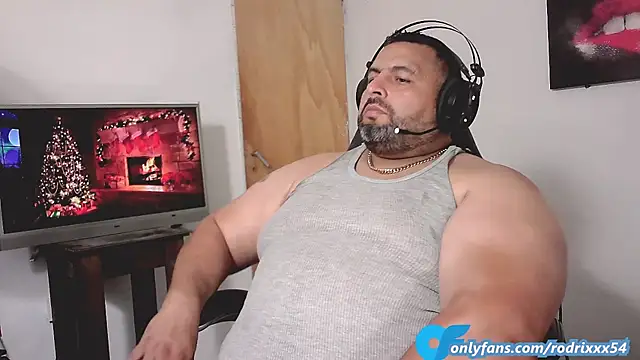 Snapshot of rodrix54 chatting on December 2024 01:26:02 AM rodrix54 online show from December 2024 01:26:02 AM