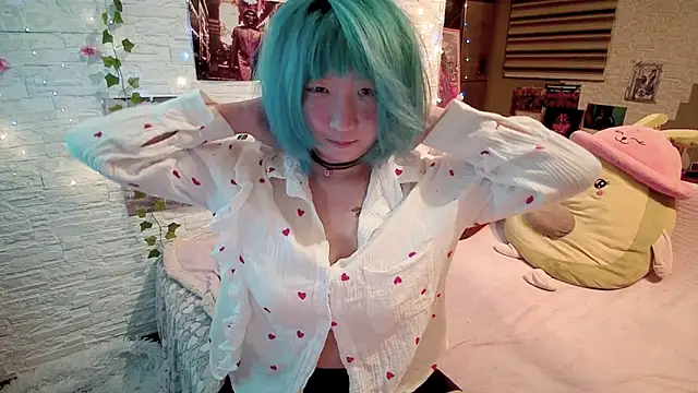 Akemilun online show from September 2025 03:12:02 PM