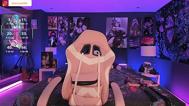 LanaKyutt online show from October 2025 03:10:02 PM