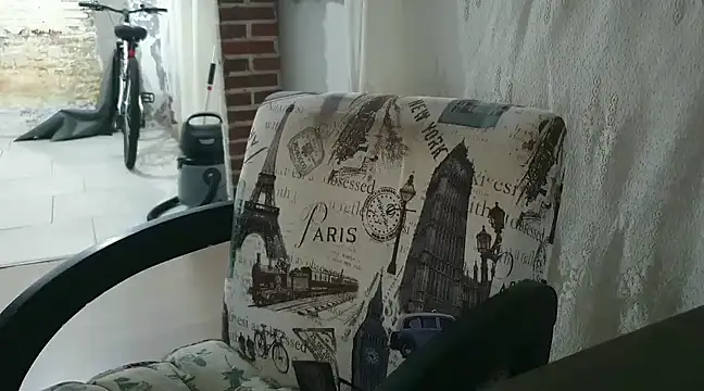 Snapshot of robsonbr chatting on March 2025 02:30:02 AM robsonbr online show from March 2025 02:30:02 AM