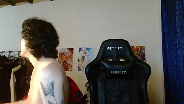 angelitofemboy online show from January 2025 06:33:01 AM