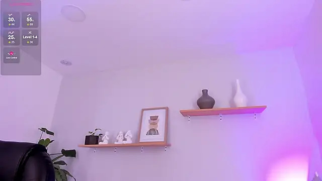 Snapshot of moll1e_ chatting on February 2025 11:01:02 AM moll1e online show from February 2025 11:01:02 AM