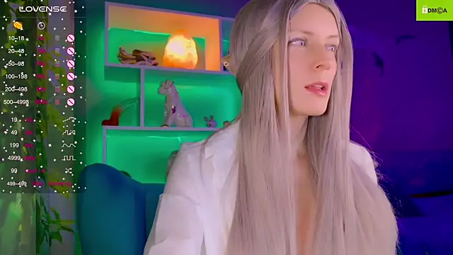 Flash Summer online show from October 2025 12:43:02 AM