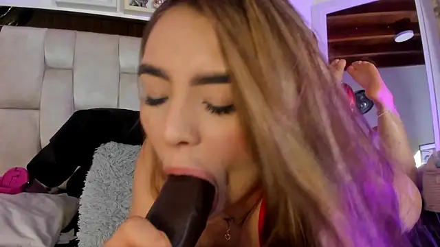 emmy r online show from February 2025 03:05:01 PM