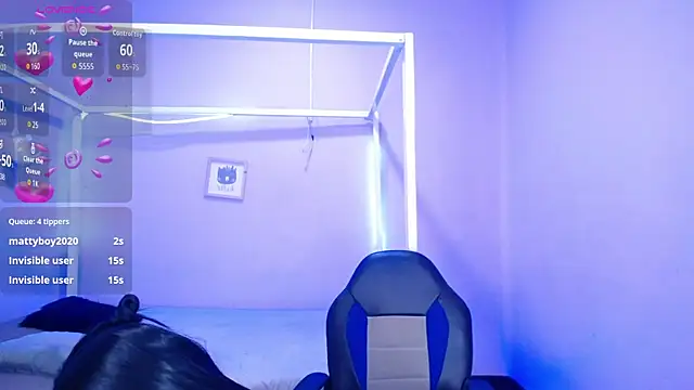 Nahom1  online show from September 2025 12:04:01 AM