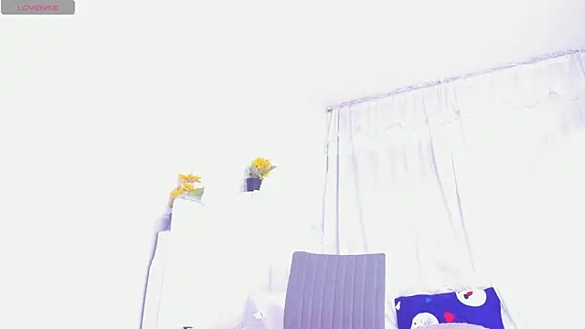 RoxannaBlanche online show from February 2025 04:24:02 PM