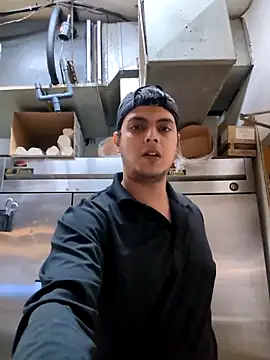 Cutekillerhunk online show from April 2026 12:22:02 AM