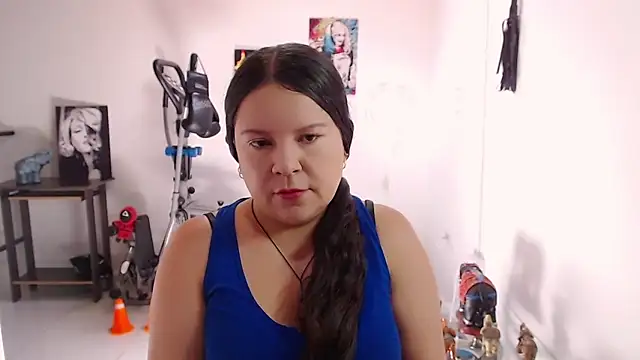 claryssa  online show from May 2026 05:53:02 PM