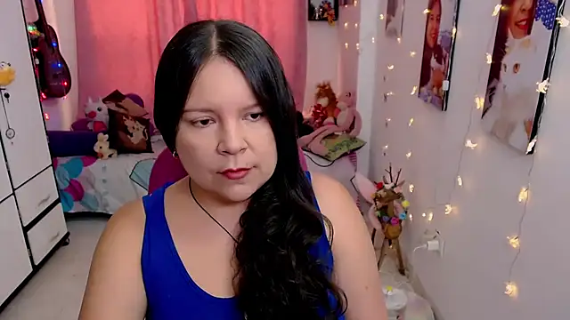 claryssa  online show from May 2026 09:44:02 PM