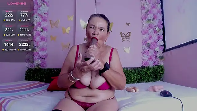 grandmother milf online show from July 2026 01:28:01 PM
