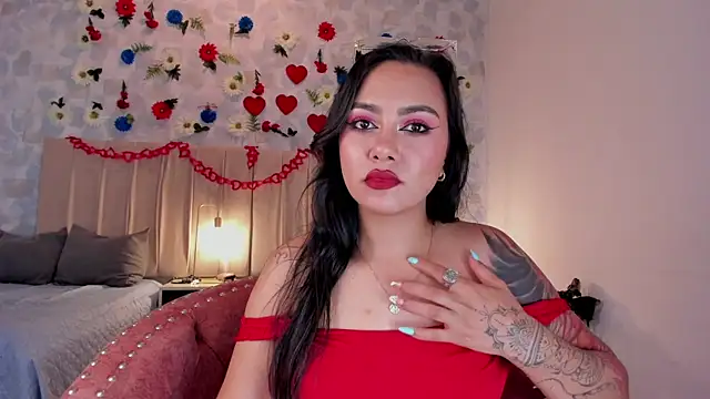 Snapshot of samara_smithh chatting on February 2025 05:46:02 PM samara smithh online show from February 2025 05:46:02 PM