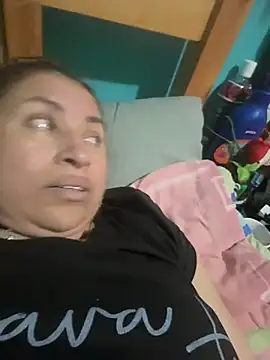 Snapshot of SheraHadee chatting on November 2025 12:11:02 AM SheraHadee online show from November 2025 12:11:02 AM