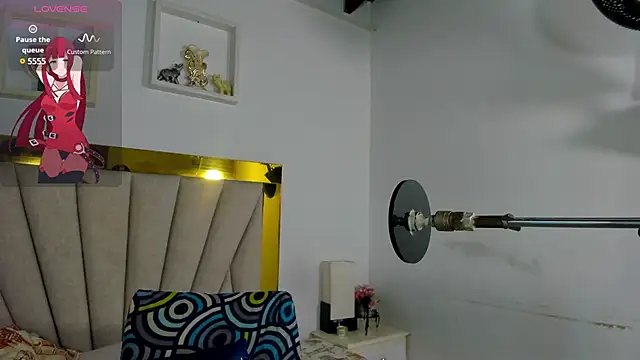 Snapshot of angel_dthroatt chatting on February 2025 12:06:02 PM angel dthroatt online show from February 2025 12:06:02 PM