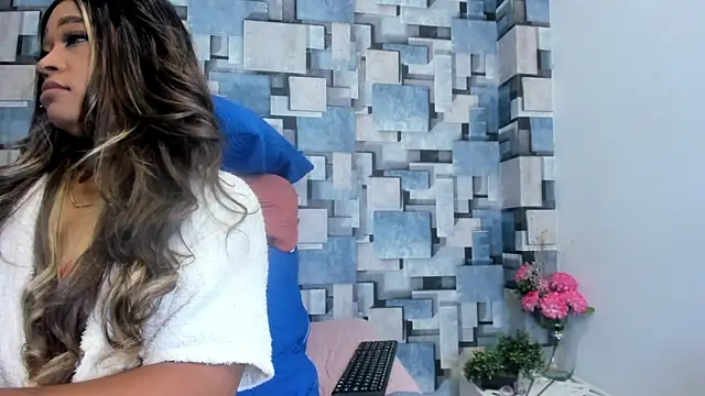Snapshot of angel_dthroatt chatting on May 2026 12:02:01 PM angel dthroatt online show from May 2026 12:02:01 PM