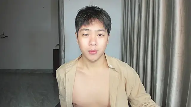 Snapshot of Oliver_Nl chatting on February 2025 04:16:02 AM Oliver Nl online show from February 2025 04:16:02 AM