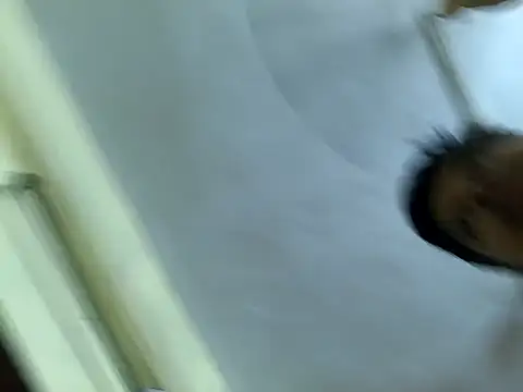 Snapshot of Sand-1 chatting on November 2025 04:10:02 PM Sand-1 online show from November 2025 04:10:02 PM