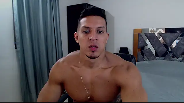 Snapshot of Frank_heaven01 chatting on January 2026 12:16:01 AM Frank heaven01 online show from January 2026 12:16:01 AM