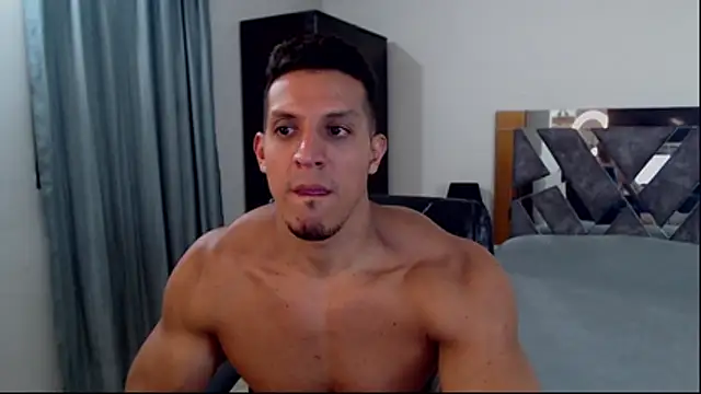 Snapshot of Frank_heaven01 chatting on February 2026 02:29:02 AM Frank heaven01 online show from February 2026 02:29:02 AM