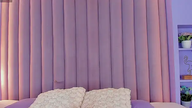 CristalCornner  online show from February 2025 07:37:02 PM