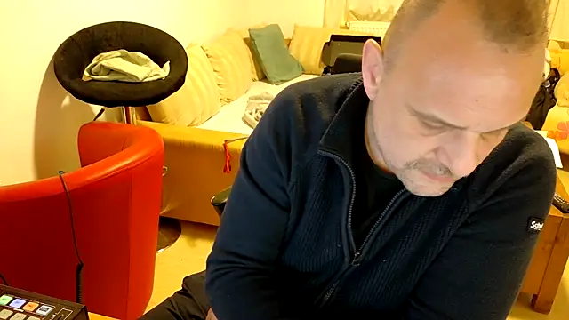 Jeflitschtexh online show from March 2026 06:25:01 PM