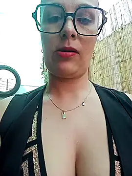 Snapshot of AdaSpencer1 chatting on January 2025 03:50:01 PM AdaSpencer1 online show from January 2025 03:50:01 PM