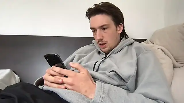 hungandfun05 online show from April 2026 10:02:02 AM