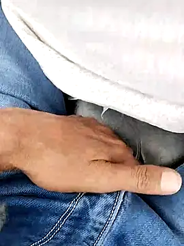 Snapshot of Monster_Bigdick chatting on March 2025 08:43:01 AM Monster Bigdick online show from March 2025 08:43:01 AM