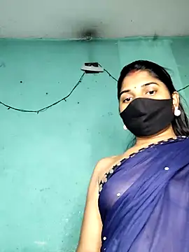 Snapshot of Luv_Adite20 chatting on February 2025 08:41:01 PM Luv Adite20 online show from February 2025 08:41:01 PM