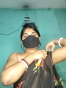 Snapshot of Luv_Adite20 chatting on March 2025 01:51:01 PM Luv Adite20 online show from March 2025 01:51:01 PM