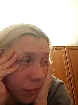 LeraSweet online show from September 2025 07:59:02 PM