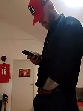 eltoulou online show from February 2025 05:23:02 PM