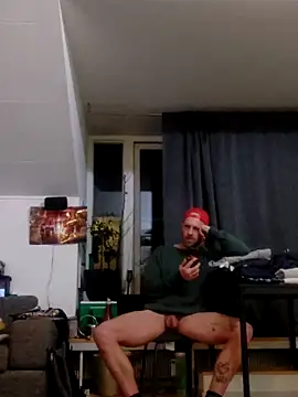 eltoulou online show from February 2025 08:15:01 PM