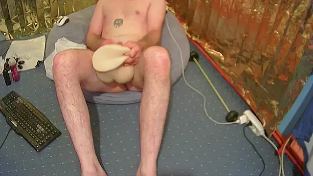 Snapshot of Markxen_cam chatting on January 2025 11:54:01 PM Markxen cam online show from January 2025 11:54:01 PM