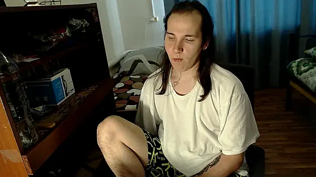 EvaMiron online show from January 2025 10:27:02 AM