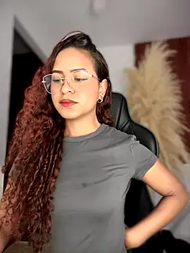 gretta kler1 online show from October 2025 03:12:01 PM