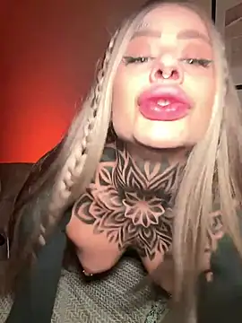 bambixboo online show from February 2025 04:03:01 PM