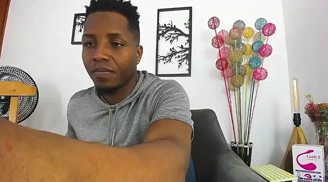 bigcock latin1 online show from March 2025 03:09:02 AM