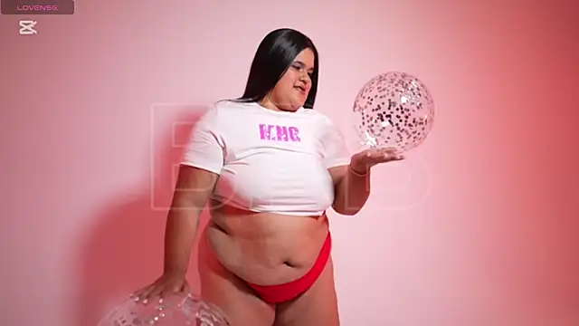 natalia curvy1 online show from January 2025 05:56:01 PM