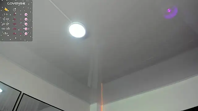 natalia curvy1 online show from February 2025 05:37:02 PM