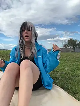 Snapshot of kinkygirl420x chatting on March 2025 02:58:01 PM kinkygirl420x online show from March 2025 02:58:01 PM