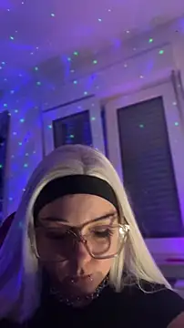 Snapshot of kinkygirl420x chatting on December 2025 08:59:02 PM kinkygirl420x online show from December 2025 08:59:02 PM