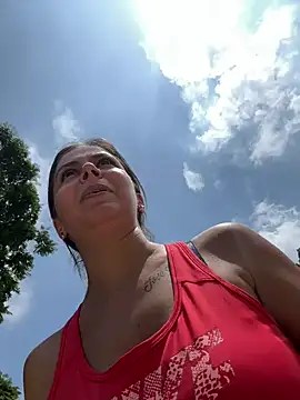 Yuliana016 online show from January 2025 06:25:01 PM