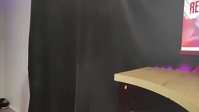 lionel951 online show from April 2026 06:34:01 PM