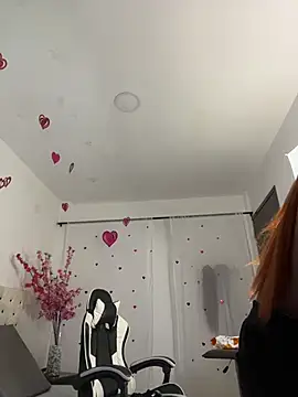 Elektra Queen online show from April 2026 01:12:01 PM