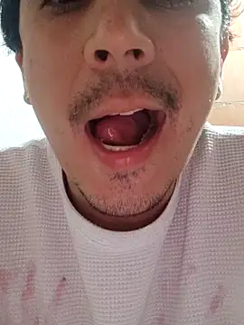 Snapshot of Rejy1992 chatting on February 2025 02:02:01 PM Rejy1992 online show from February 2025 02:02:01 PM